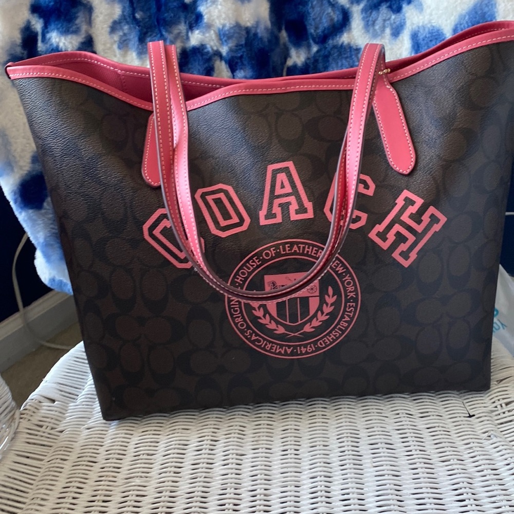 Coach city tote Excellent condition